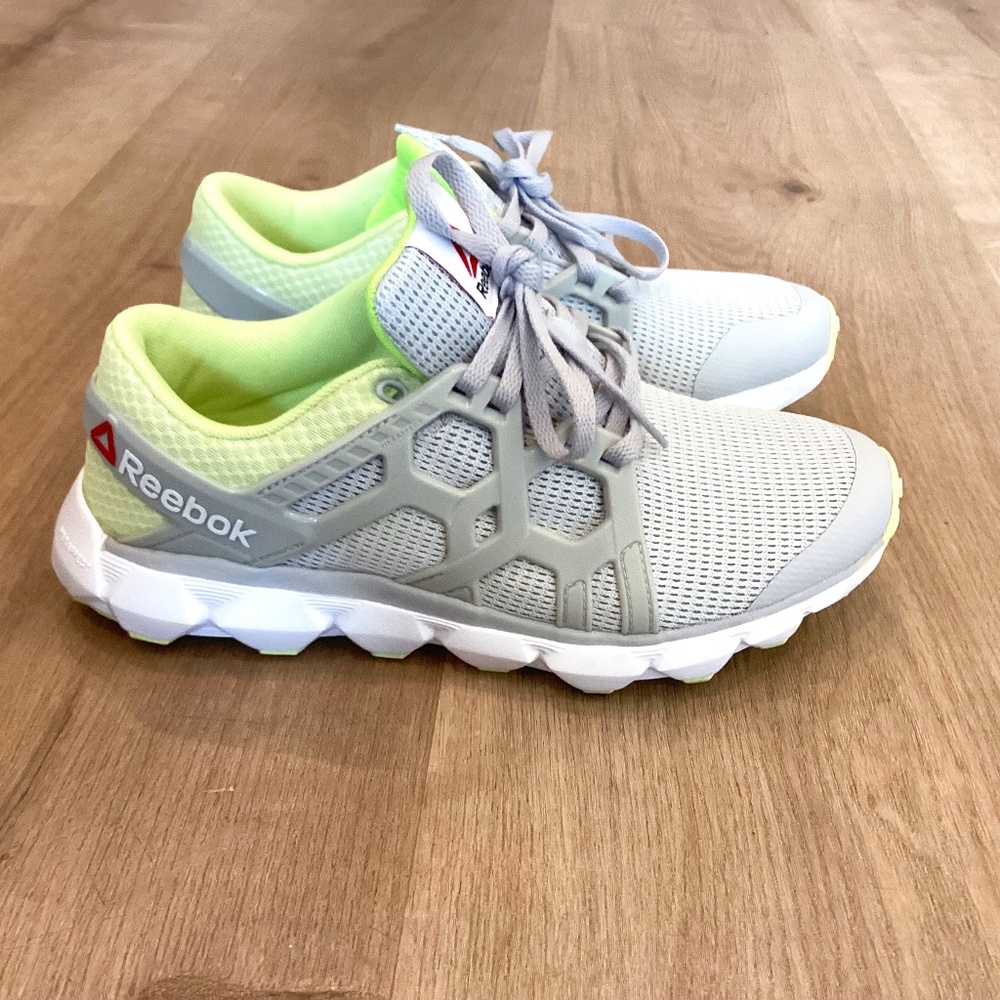 REDUCED Reebok Mesh Running Sneaker Gray Neon Green Women's Shoes sz 6.5 New